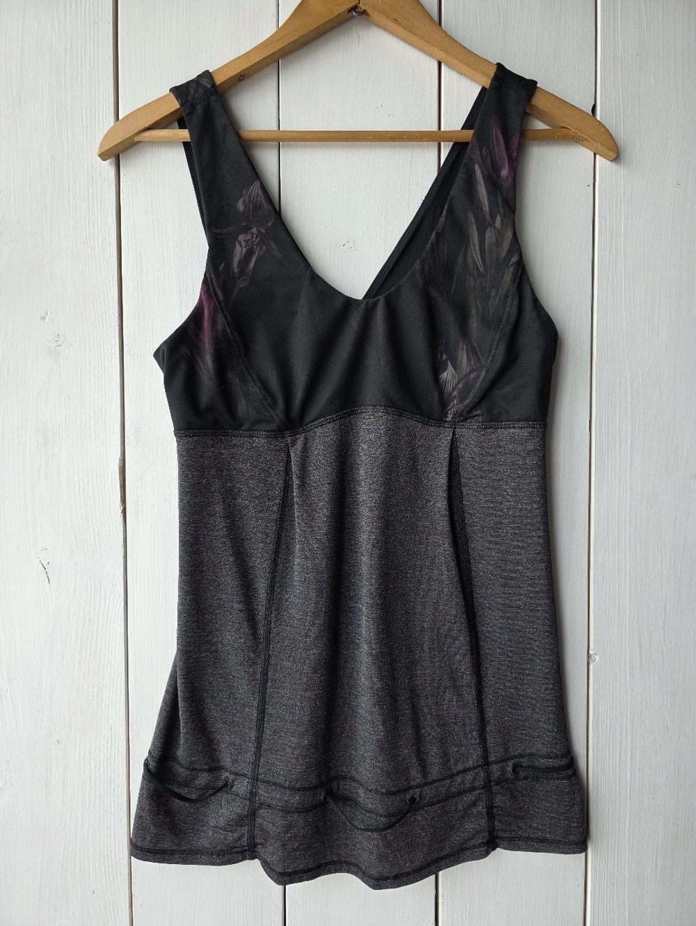 Lululemon Hustle & Bustle Tank Heathered Black Midnight Iris W1D25S